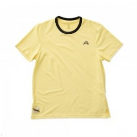  Camiseta amarilla para mujer de Tracksmith Van Cortlandt